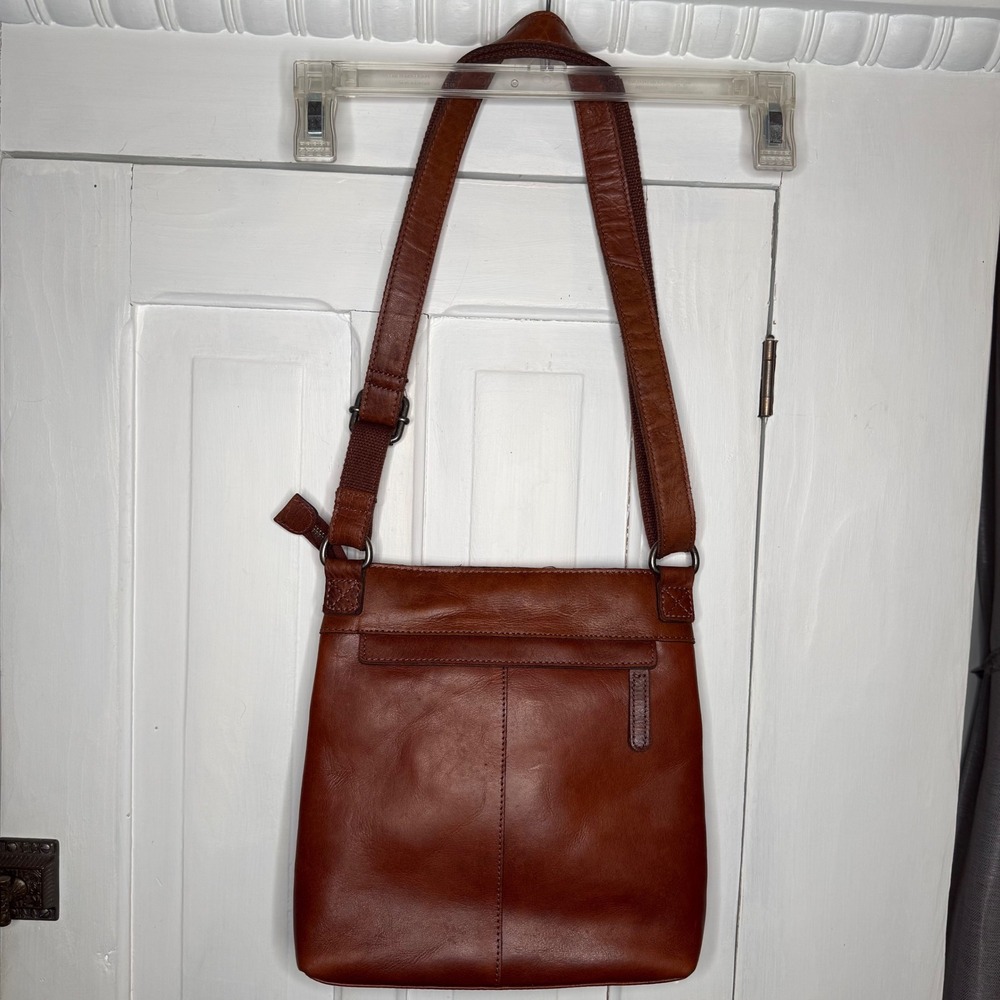 Wild West Leather Crossbody Bag Tan Buckle Flap Zip Pockets Adjustable Strap - Picture 4 of 16